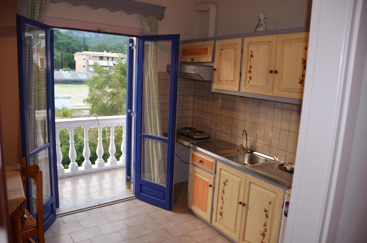 Antigoni Apartments Parga Exteriör bild
