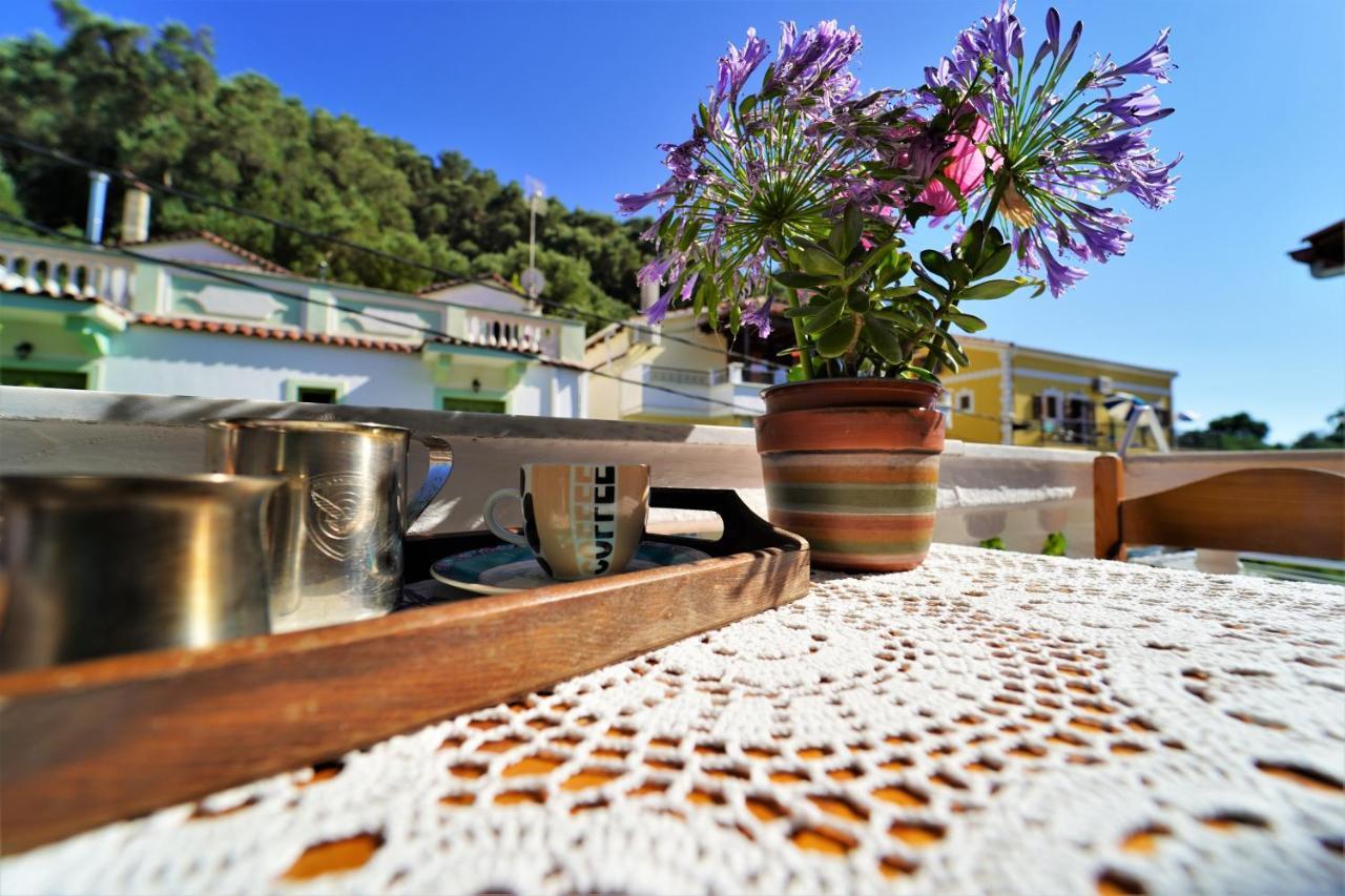 Antigoni Apartments Parga Exteriör bild